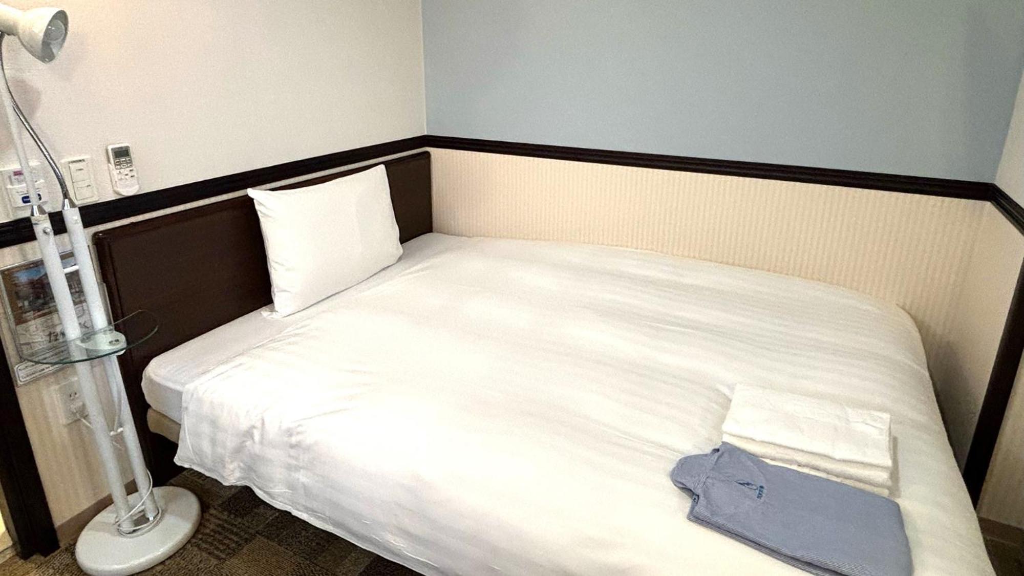Toyoko Inn Jr Kobe Eki Kita Guchi Habitación foto